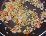 Foto del paso 3 de la receta: Fideos con sepia y langostinos