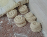 A picture of step 5 of Soft layered chapati.