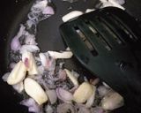 Foto langkah ke 2 dari resep Tumis jamur tiram.