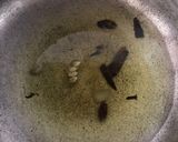 A picture of step 2 of Palak koftay.