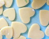 Foto del paso 1 de la receta: Corazones de pastel de cereza para enamorar