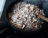 Foto del paso 2 de la receta: Manzana en hojaldre rellena