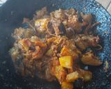 चटपटे आलू बैंगन (Chatpate aloo baingan recipe in Hindi) रेसिपी चरण 4 फोटो