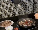 รูปขั้นตอนการทำที่ 6 ของ บีฟสโตรกานอฟ (Beef Stroganoff)