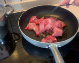 Foto del paso 1 de la receta: Fideos con conejo y setas