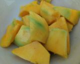 Foto langkah ke 1 dari resep Smoothie Mangga Cimory.