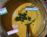 A picture of step 3 of Stuffed Moong dal chilla.