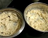 A picture of step 2 of Mango banana cake.