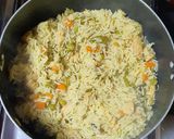 صورة لخطوة 1 من وصفة رز مع الخضار والدجاج🤩