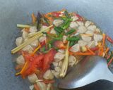 Foto langkah ke 3 dari resep #250. Tumis Tauge Bakso.