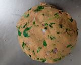 ज्वारीच्या पिठाचे थालिपीठ (मराठवाडा स्पेशल) (jowarichya pithache thalipith recipe in marathi) रेसिपी स्टेप 2 फोटो