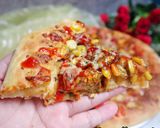 Foto langkah ke 6 dari resep Pizza Homemade.