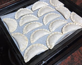 Foto del paso 1 de la receta: Empanadillas rellenas de carne picada