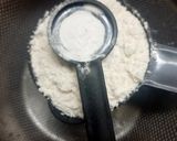 A picture of step 1 of Tea time vanilla cake.
