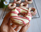 Foto del paso 9 de la receta: Donuts de fresa y chocolate blanco versión Burpee_vet