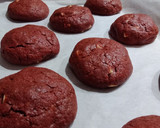 Foto del paso 5 de la receta: Galletas Red Velvet con chocolate blanco
