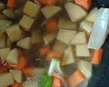 Foto langkah ke 4 dari resep Kari ayam bumbu instan.