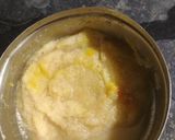 A picture of step 2 of Crab potato gravy.