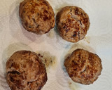 Foto del paso 7 de la receta: Albóndigas de ternera en salsa de zanahorias y avellanas