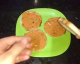 A picture of step 7 of Cheesy Chicken Discs.