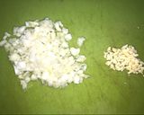 A picture of step 5 of Tarka dal.
