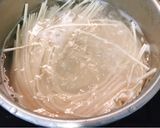 Hình bước làm 2 của món Mì Udon tương miso