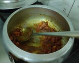 A picture of step 2 of Ghiya chana dal.