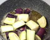 Foto langkah ke 4 dari resep Tumis Terong Kecap Pedes.