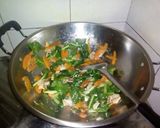 Foto langkah ke 14 dari resep Kuetiaw Goreng Ala Kadarnya.