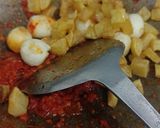Foto langkah ke 3 dari resep Sambal goreng kentang telur.
