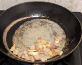 Foto langkah ke 2 dari resep Gulai sarden : variasi sarden part 1.