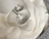 Foto del passaggio 2 della ricetta Chiffon Cupcakes al Dulce de Leche