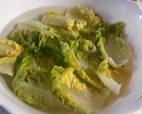 Foto del paso 1 de la receta: Ensalada de queso de cabra y pasas