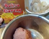 Foto langkah ke 1 dari resep Baso Ayam Udang Goreng Simple.