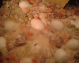 Foto del paso 3 de la receta: Sopa semy dura de huevitos de ave de codorniz