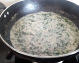 A picture of step 2 of Spinach cauliflower soup.