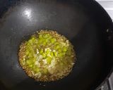 A picture of step 2 of Gobhi masala paratha.