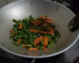 Foto langkah ke 2 dari resep Buncis udang.