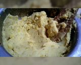 A picture of step 2 of Spicy mashed potatoes.