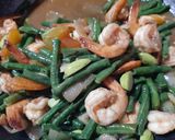 Foto langkah ke 5 dari resep Tumis Udang Kacang Panjang.