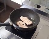 รูปขั้นตอนการทำที่ 2 ของ สเต๊กอกไก่ราดซัลซ่ามะม่วง