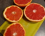 Une image de l'étape 1 de Pamplemousse cocktail.