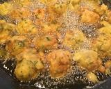 A picture of step 3 of Potato Onion Pakora ( Aalo Piyaz kay Pakoray.