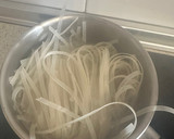 Foto del paso 6 de la receta: Fideos de arroz con gambas