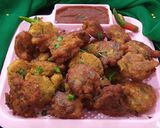 A picture of step 6 of Moong Dal Ke Pakoray/ Fritters.