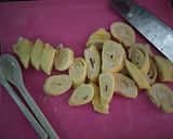 Foto langkah ke 4 dari resep Chicken Shrimp Egg Roll.