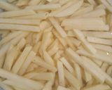 Foto langkah ke 1 dari resep Kentang Goreng Crispy.