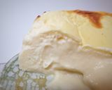 A picture of step 8 of Sugar-Free La Viña Cheesecake.