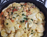 Foto del paso 4 de la receta: Tortilla de papas con camarones