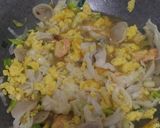 Foto langkah ke 3 dari resep Mie Goreng ala Chinesse Food                (menggunakan mi kering).